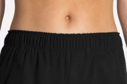 Brooks Women's Chaser 5" 2-IN-1 Short - Black (221464001) -Asics Shop 221464 001 D1 Chaser 5in 2in1 Short