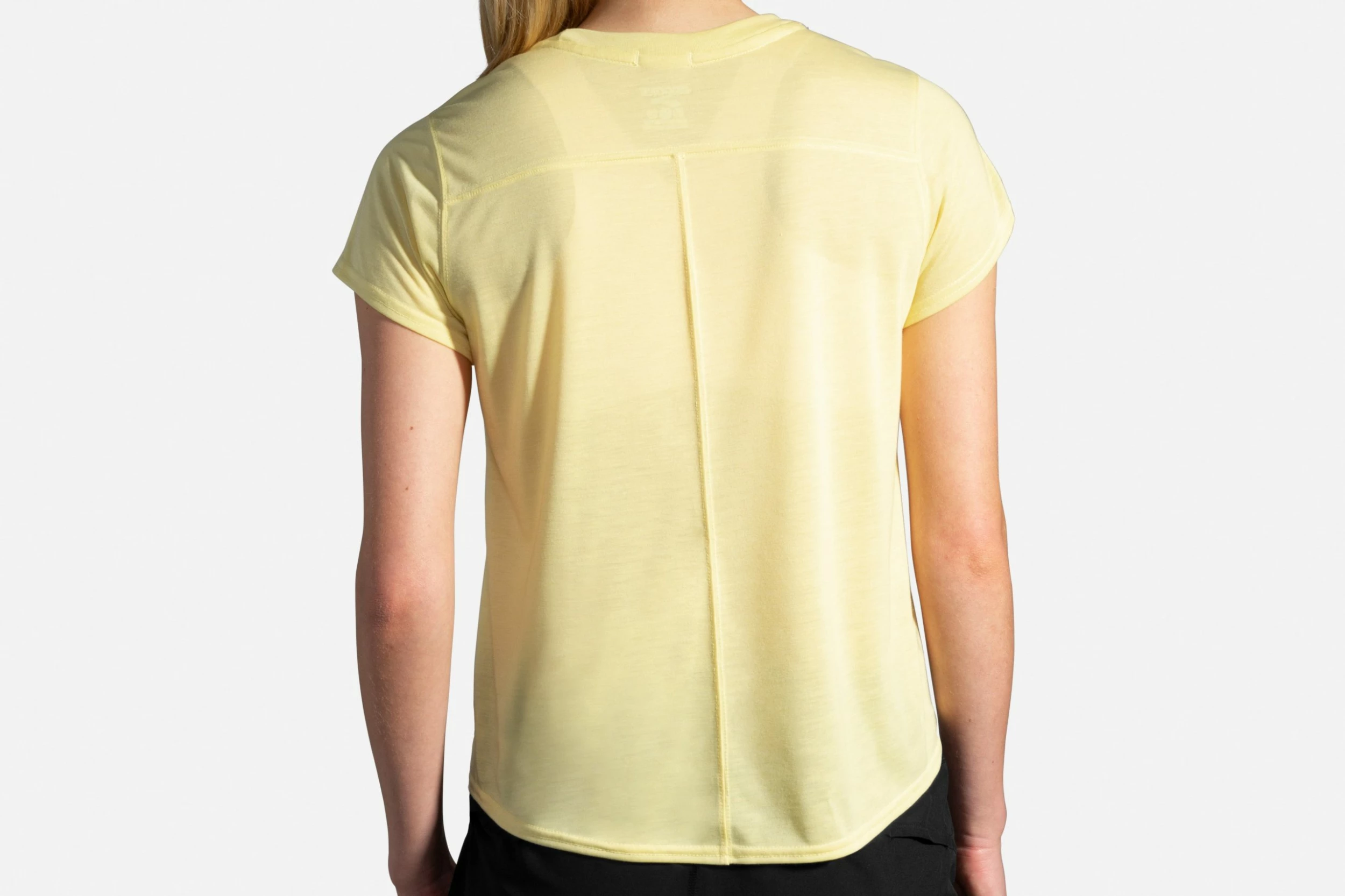 Brooks Women's Distance Graphic Short Sleeve (221469) Brooks Women's Distance Graphic Short Sleeve (221469) -Asics Shop 221469 765 MB Distance Graphic Short Sleeve scaled