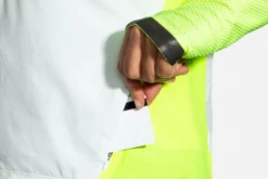 Brooks Women's Carbonite Vest - Icy Grey/Black/Nightlife (221498030) 12 Brooks Women's Carbonite Vest - Icy Grey/Black/Nightlife (221498030) -Asics Shop 221498 030 D2 Carbonite Vest