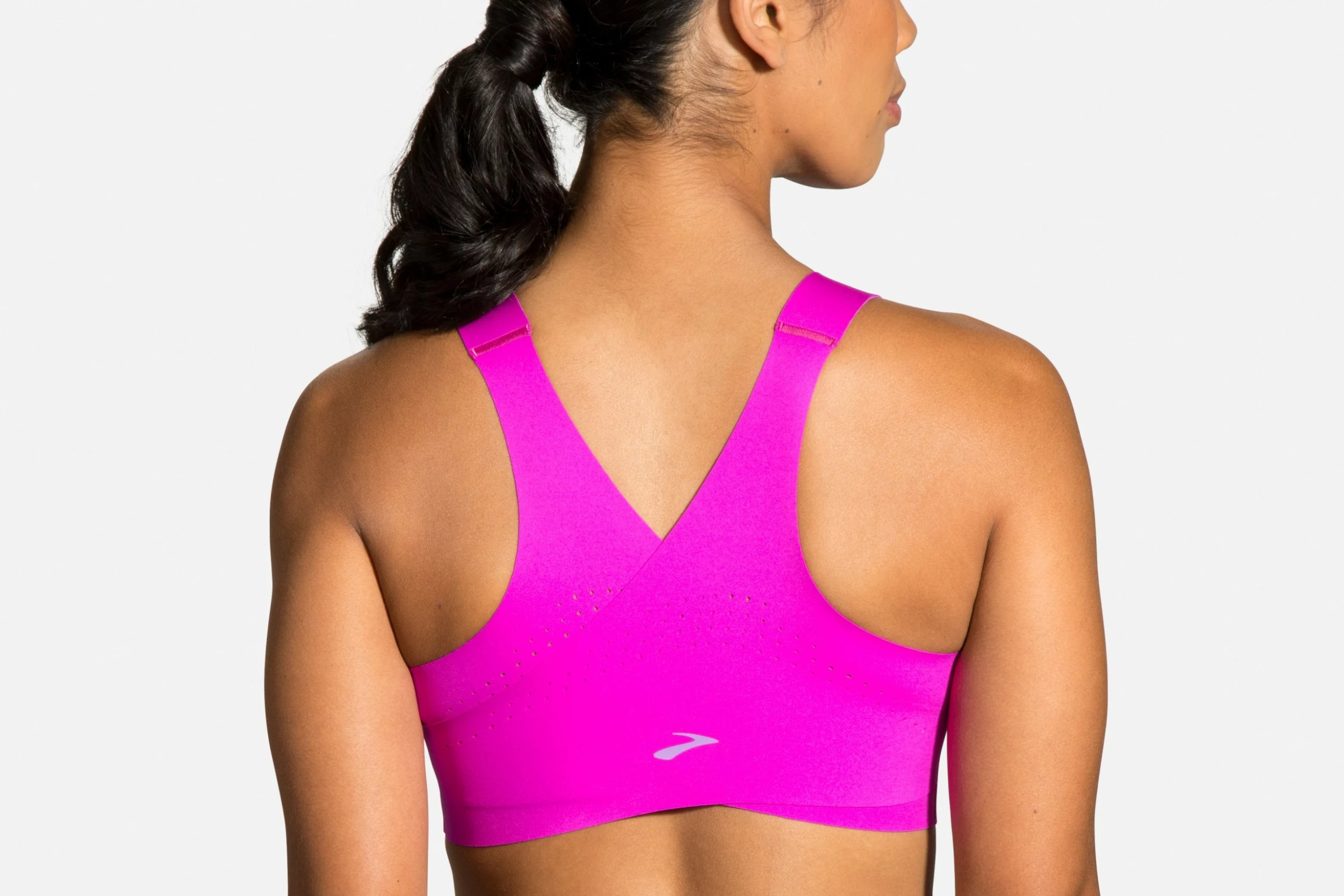 Brooks Women's Dare Zip Run Bra - Magenta/Heliotrope (350075633) Brooks Women's Dare Zip Run Bra - Magenta/Heliotrope (350075633) -Asics Shop 350075 633 MB Dare Zip Run Bra scaled