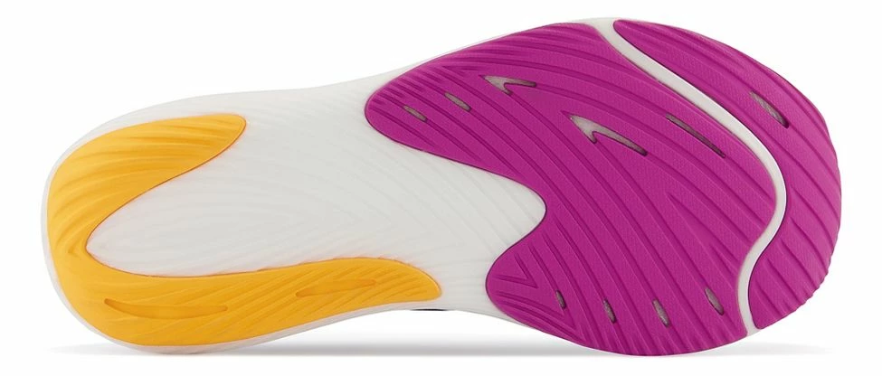 New Balance Women's Fuelcell Rebel V3 5 New Balance Women's Fuelcell Rebel V3 - Image 5