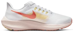Nike Women's Pegasus 39