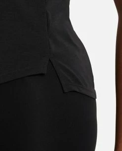 Women's Nike Dri Fit One Luxe Short Sleeve - Black (DD0618-010) 2 Women's Nike Dri Fit One Luxe Short Sleeve - Black (DD0618-010) -Asics Shop ONELUX4