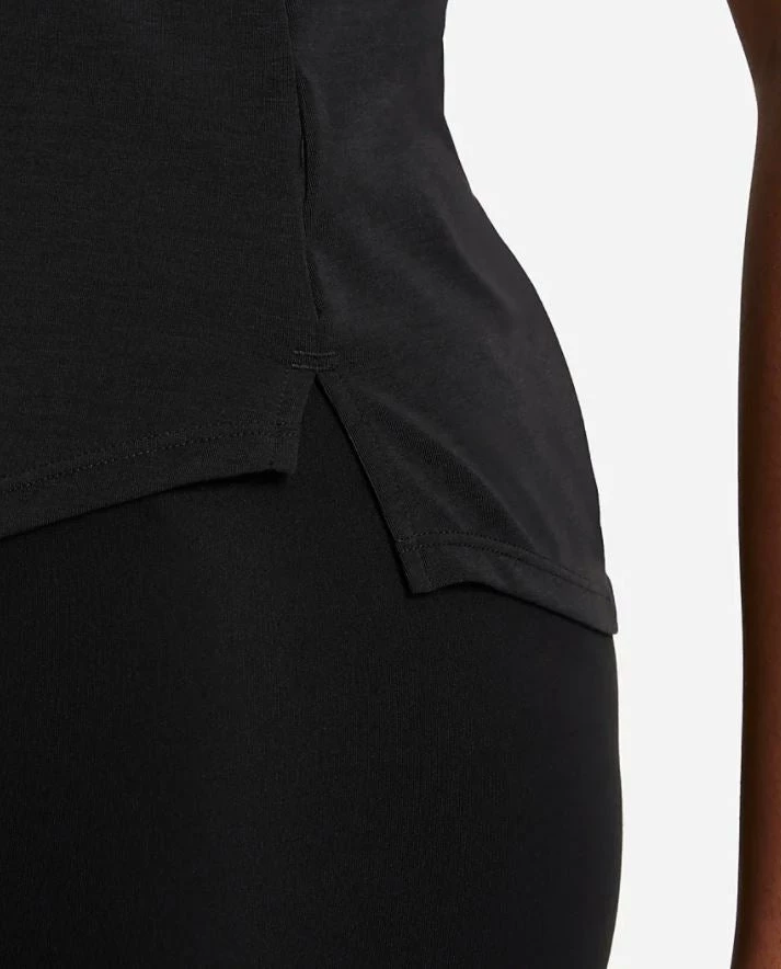 Women's Nike Dri Fit One Luxe Short Sleeve - Black (DD0618-010) Women's Nike Dri Fit One Luxe Short Sleeve - Black (DD0618-010) -Asics Shop ONELUX4