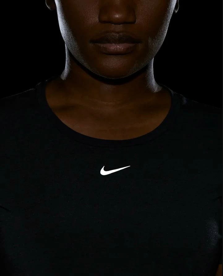 Women's Nike Dri Fit One Luxe Short Sleeve - Black (DD0618-010) Women's Nike Dri Fit One Luxe Short Sleeve - Black (DD0618-010) -Asics Shop ONELUXE6