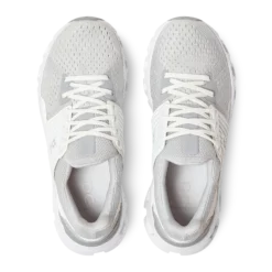 On Running Women's Cloudswift - Glacier/White (41.99579) 8 On Running Women's Cloudswift - Glacier/White (41.99579) -Asics Shop SS21CloudswiftGlacierWhiteWPackShot3