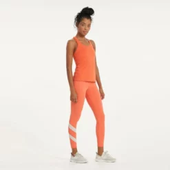 Vuori Women's Lux Performance Tank 7 Vuori Women's Lux Performance Tank -Asics Shop VW108 Vuori womens lux performance tank top GRH 4 25428.1647545205