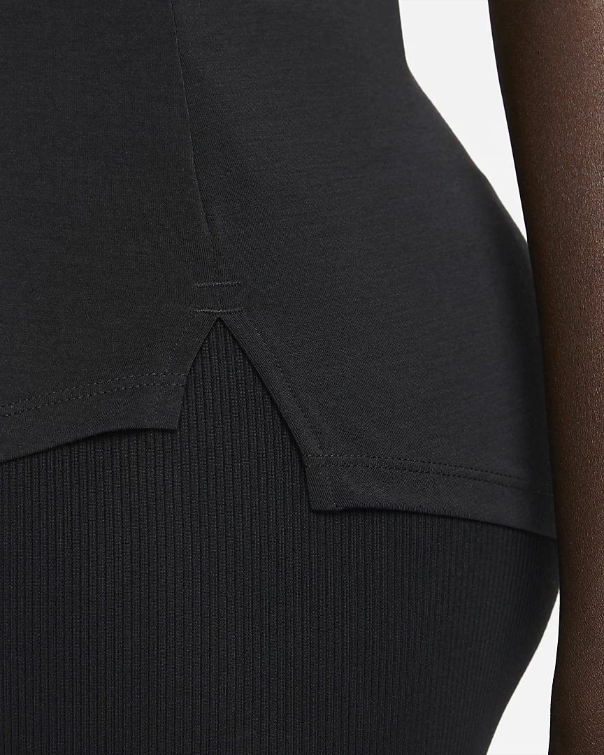 Nike Women's Dri Fit One Luxe Tank 4 Nike Women's Dri Fit One Luxe Tank - Image 4