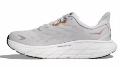 HOKA Women's Arahi 6 3 HOKA Women's Arahi 6 -Asics Shop hoka womens arahi 6 rose gold 7