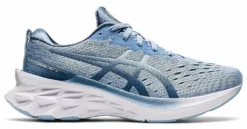 Asics Women's Novablast 2