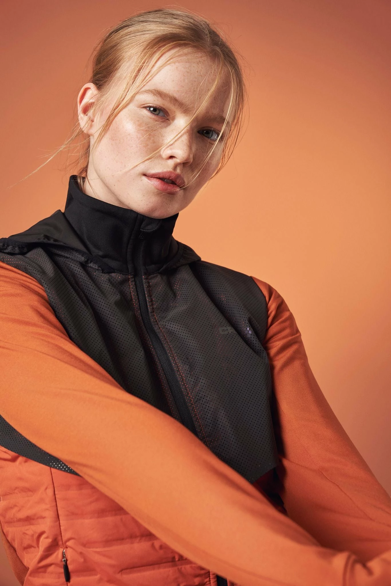 Craft Women's Lumen Subzero Jacket - Buff/Black (1907698-699999) 3 Craft Women's Lumen Subzero Jacket - Buff/Black (1907698-699999) - Image 3