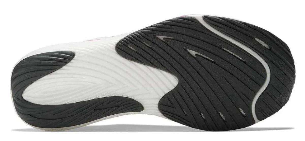 New Balance Women's Fuelcell Rebel V3 5 New Balance Women's Fuelcell Rebel V3 - Image 5