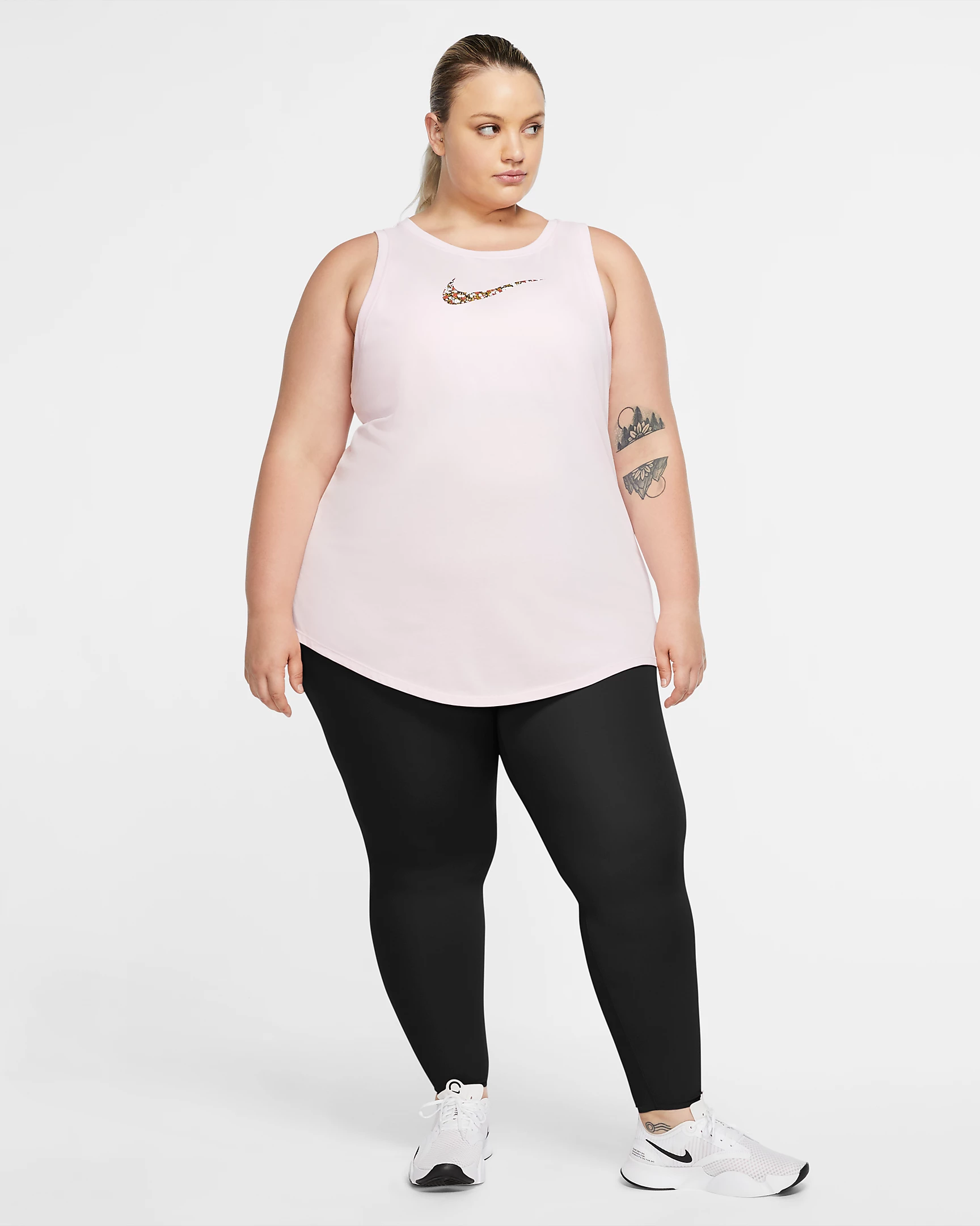 Women's Nike One Luxe Tight Plus Size Women's Nike One Luxe Tight Plus Size -Asics Shop one luxe womens mid rise 7 8 leggings plus size 86pP4J 1